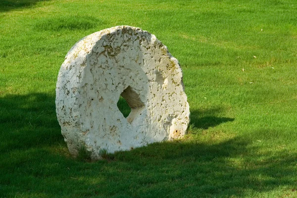 Mlýnský kámen — Stock fotografie