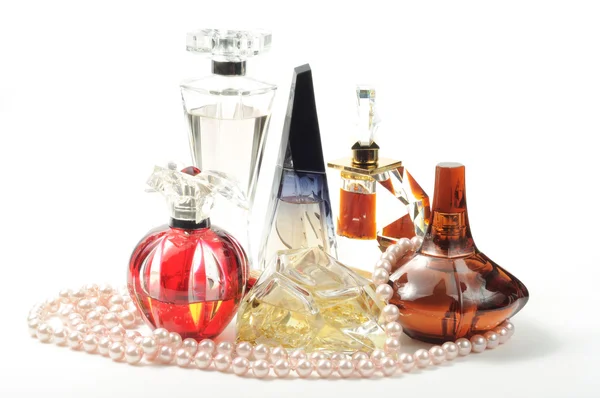 Mujer perfumes —  Fotos de Stock
