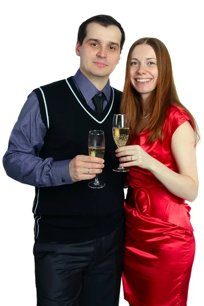 幸せなカップル。笑う女性とシャンパンのグラスを持つ男. — ストック写真