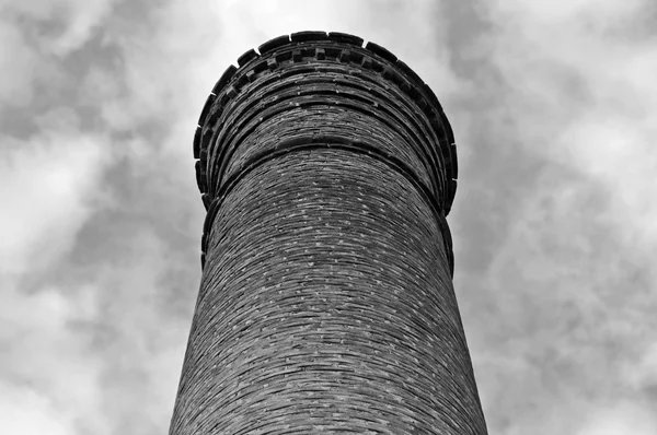 Factory brick chimney — Stock Photo, Image