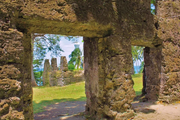 eski bir kilise kalıntıları