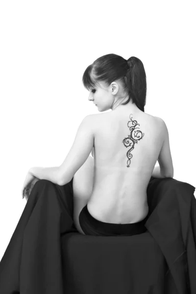 Dívka s tetováním — Stock fotografie