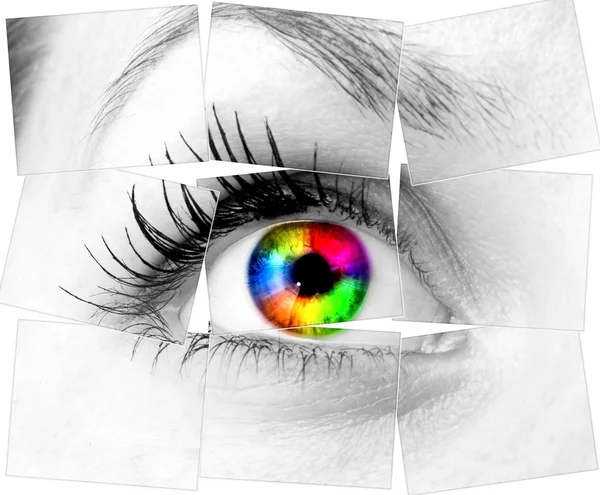 Цветной человеческий глаз — стоковое фото