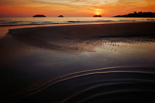 Vacker solnedgång — Stockfoto
