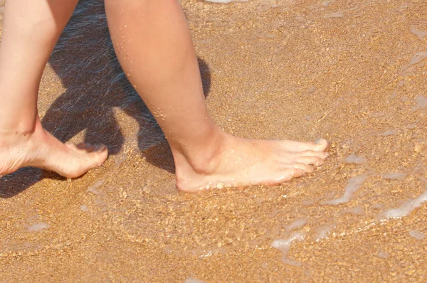 Woman barefoot legs — Stock Photo, Image