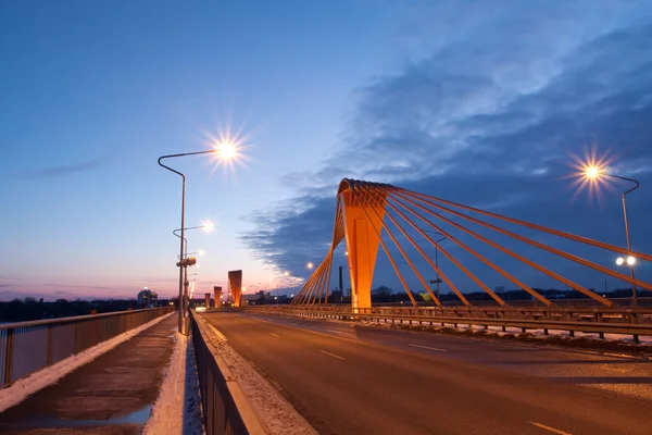 Kabel brug bij avond — Stockfoto
