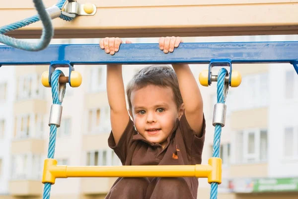 The boy on the playground — Stock Photo, Image