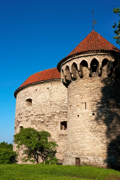 Torres de Tallinn. Estónia — Fotografia de Stock