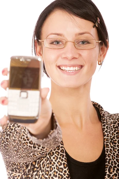 Темноволосая девушка с сотовым телефоном — стоковое фото
