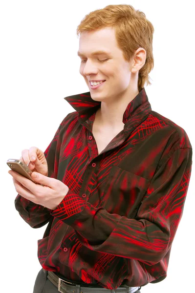 Fiatal férfi tárcsázza a számot telefonon — Stock Fotó