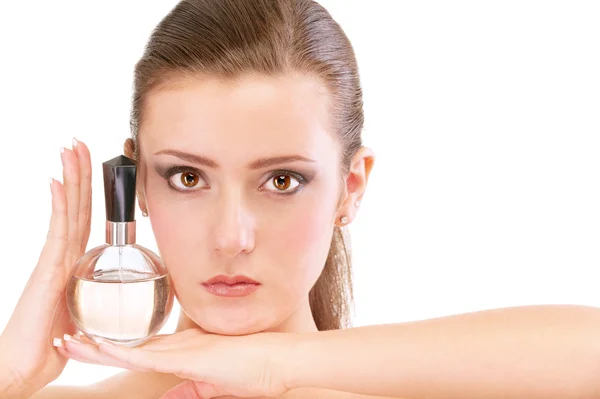 Okouzlující dívka s parfémy zblízka — Stock fotografie