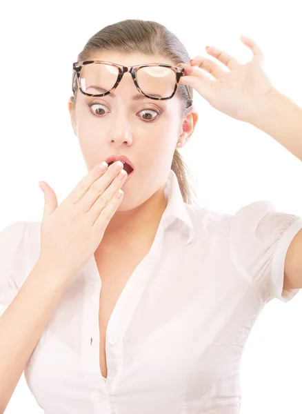 Giovane donna in occhiali è sorpresa — Foto Stock