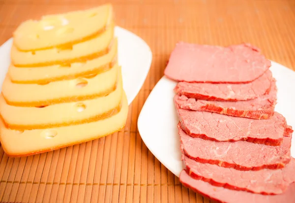 Cut cheese and sausage — Stock Photo, Image