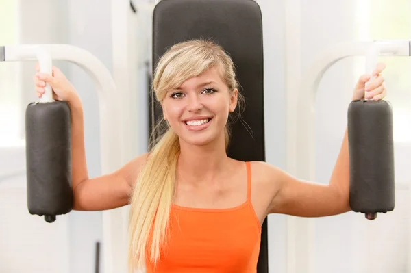 Beautiful blonde make exercise — Stock Photo, Image