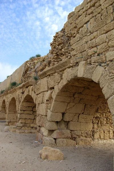 Ancient aqueduct — Stock Photo, Image