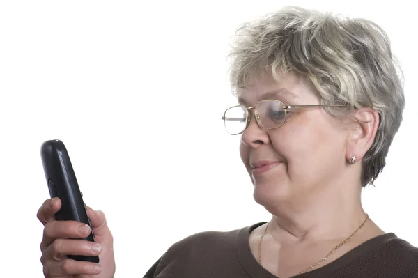 Frau mit Handy isoliert auf weiß — Stockfoto
