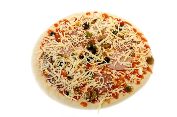 Raw pizza — Stock Photo, Image
