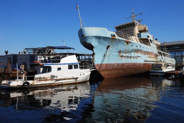 Rusty ship clipart