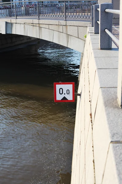 Señal de nivel de agua —  Fotos de Stock