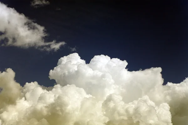 เมฆสีขาว — ภาพถ่ายสต็อก