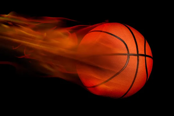 Basketball in Flammen — Stockfoto