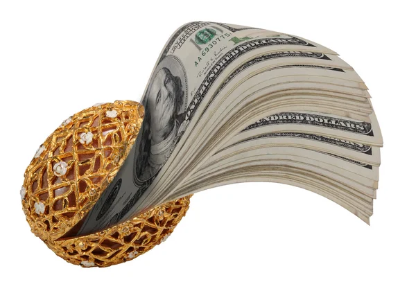 Pengar i en gyllene mussla — Stockfoto