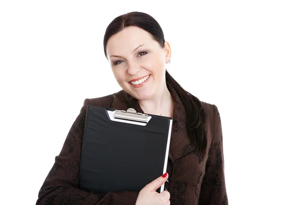 Улыбающаяся деловая женщина, держащая папку над белым — стоковое фото