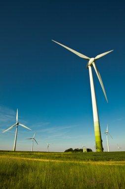 Rüzgar Türbini - alternatif ve yeşil enerji kaynağı