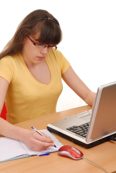 Дівчина з комп'ютера — стокове фото