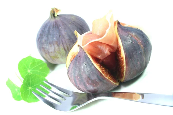 Figs with Serrano ham — Stock Photo, Image