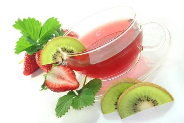 Strawberry Kiwi Tea — Stock Photo, Image
