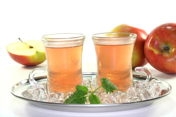 Apple iced tea — Stock Photo, Image
