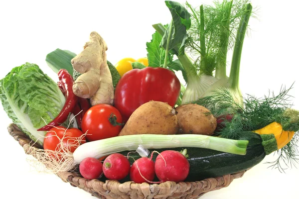 Cesta de verduras — Foto de Stock