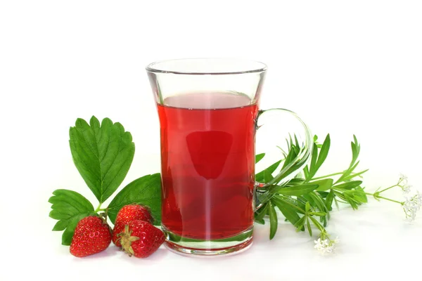 Strawberry Woodruff Tea — Stock Photo, Image