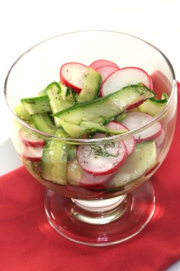 turp-salatalık salatası