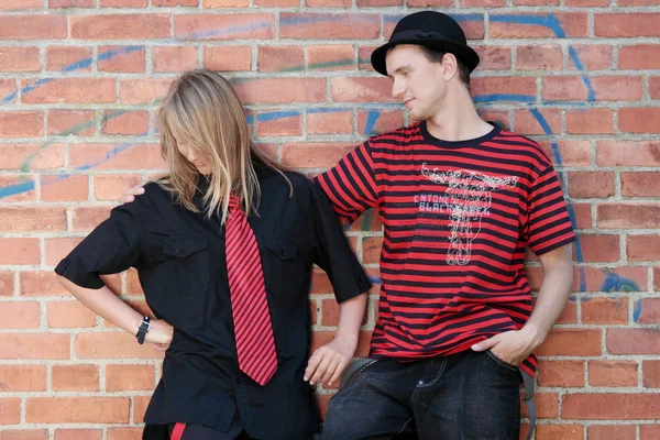 Young punk couple — Stock Photo, Image