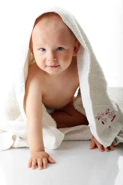 Baby efter bad. — Stockfoto