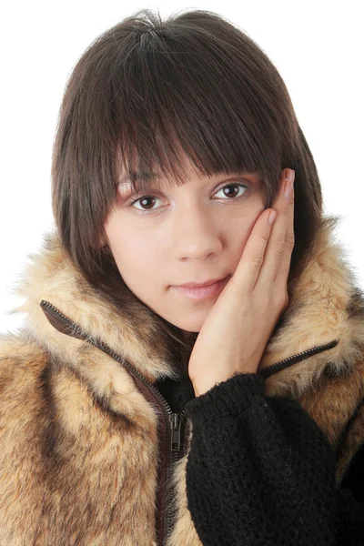 Красивий зимовий портрет дівчини — стокове фото