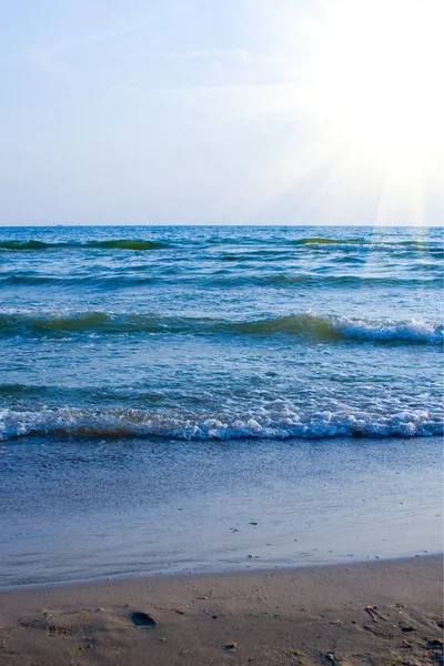 Piękne widoki na morze i słońce — Zdjęcie stockowe