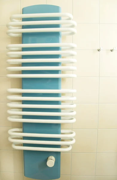Радиатор ванной комнаты — стоковое фото