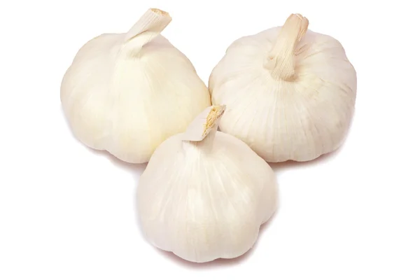 Tre bulbi di aglio — Foto Stock
