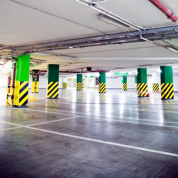 Parking garage, grunge underground interior — Stock Photo, Image