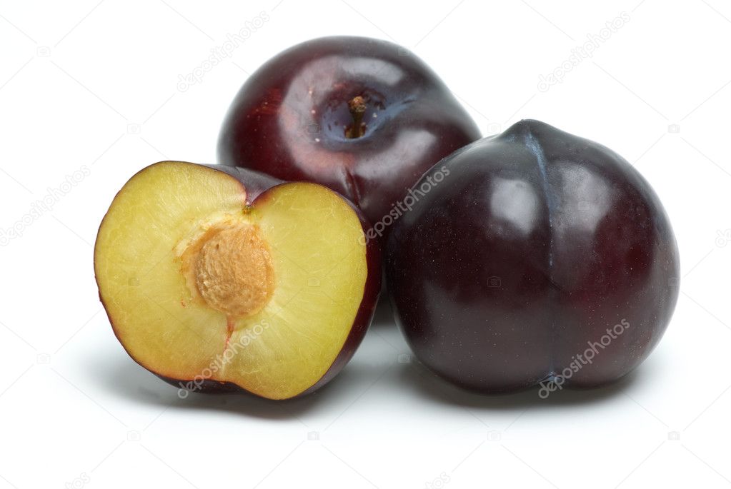 Plums (whole and half)