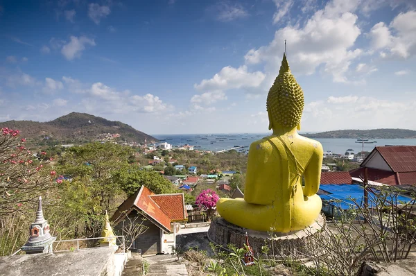 Giant boeddhabeeld in thailand — Stockfoto