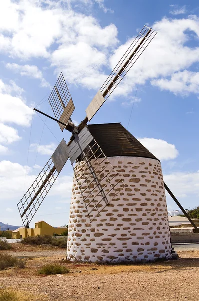 Windmolen, Canarische eilanden — Stockfoto