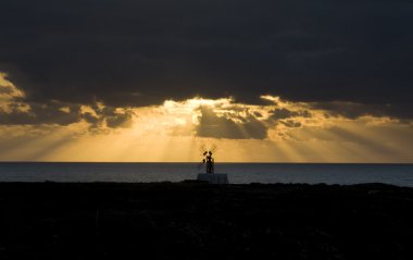 sunrise adlı eski fırıldak siluet