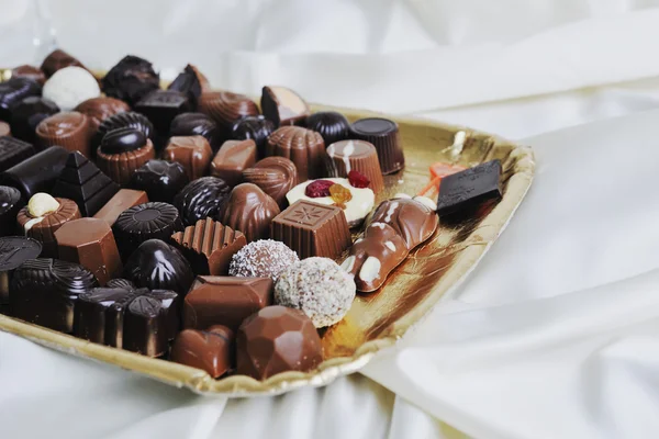 Шоколад і праліне — стокове фото