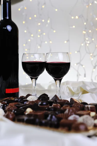 Vine, chocolate and praline decoration — Stock Photo, Image