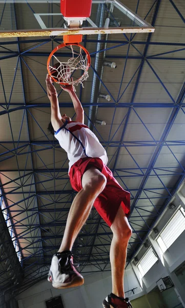 Basketballsprung — Stockfoto