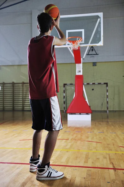 Jogador de basquete tiro — Fotografia de Stock